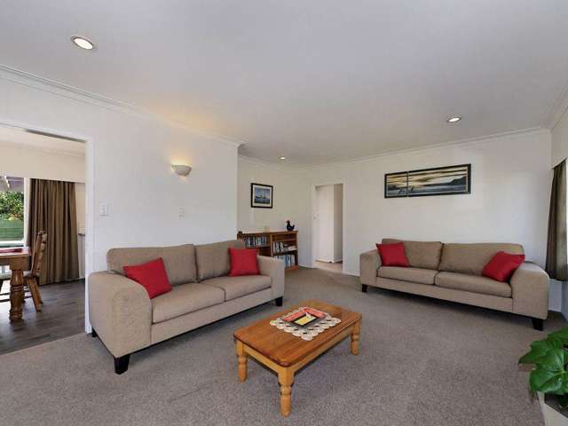 17 Lipscombe Avenue Papatoetoe_4