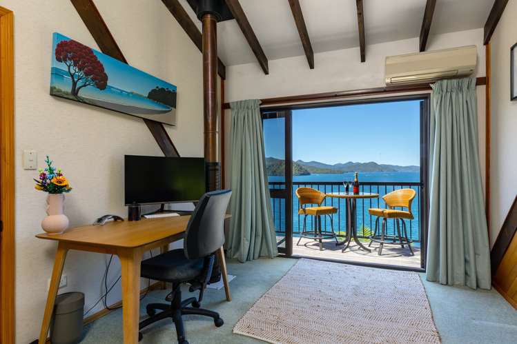 2069 Queen Charlotte Drive Queen Charlotte Sound_14