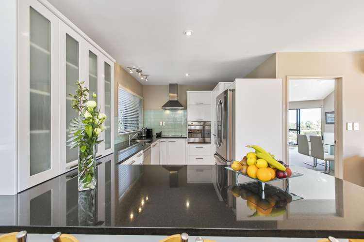 82 Rangatira Road Beach Haven_1