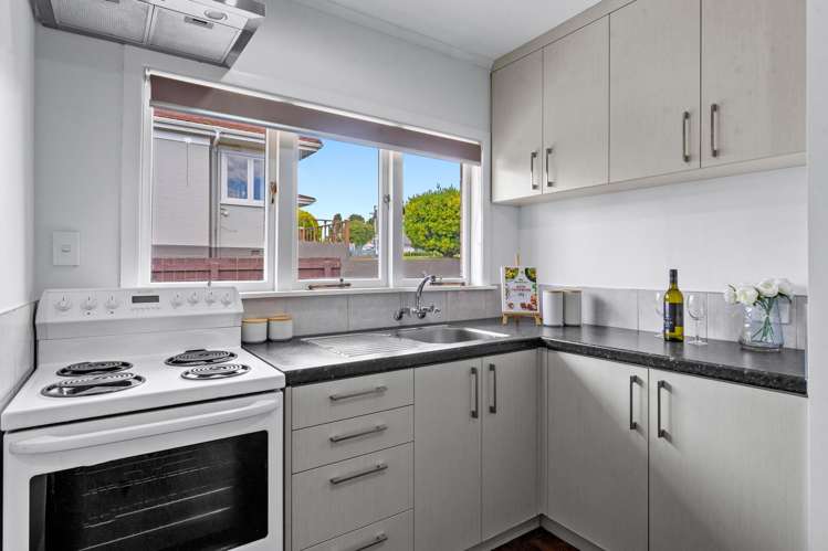 1/66 Clevedon Road Papakura_13