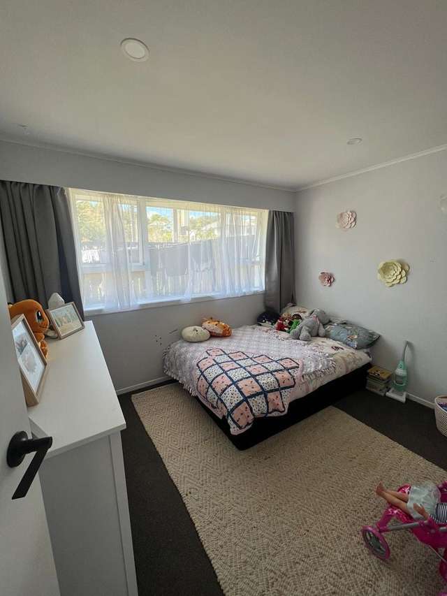 4/10 Rawson Street Tawa_1