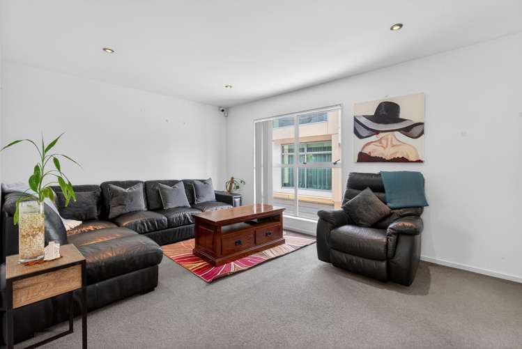 6C/10 Park Avenue Epuni_5