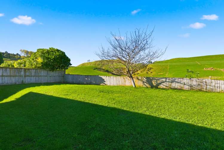 186 / 186a Ballintoy Park Drive Welcome Bay_22