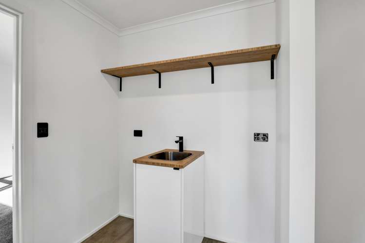 115 Mangorei Road Merrilands_16