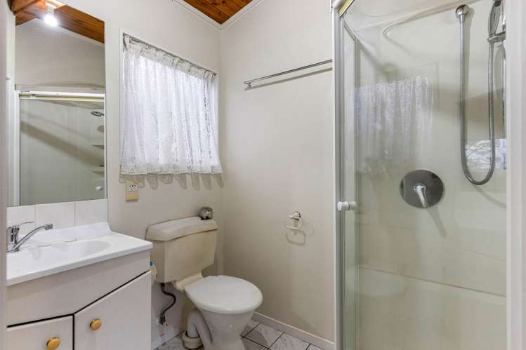 21A Rathlin Street Blockhouse Bay_11