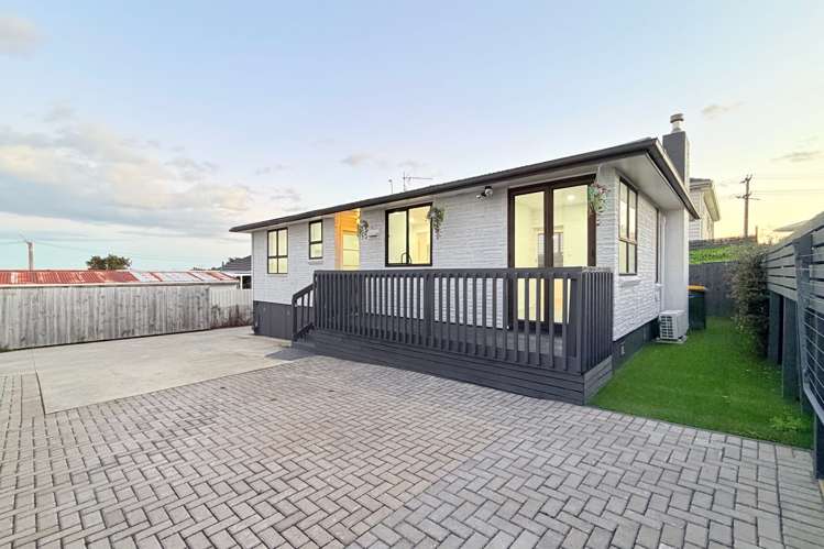 159A Wallace Road Mangere Bridge_11