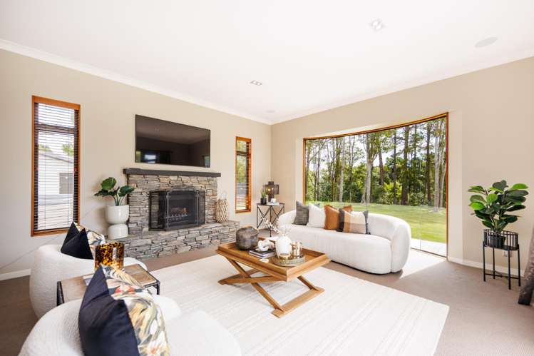 7 Titirangi Drive Fitzherbert_9