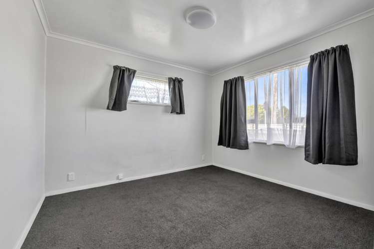 102 Brecon Road Stratford_18