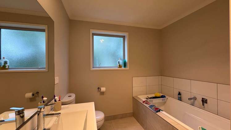 1/15 Durbin Court Greenhithe_7