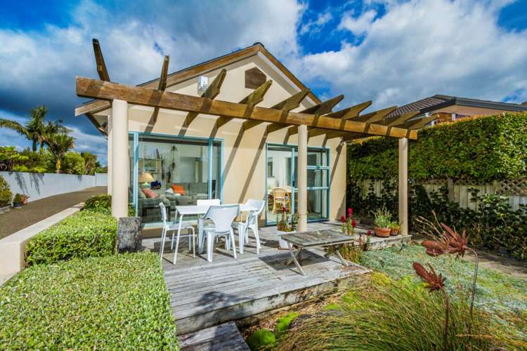 1/44 Seaview Road Castor Bay_33