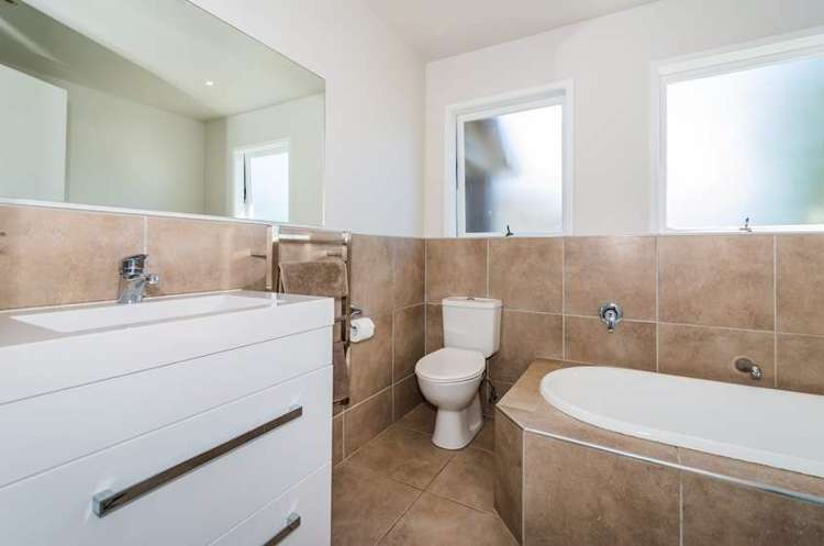 24 Chippendale Crescent Birkdale_10