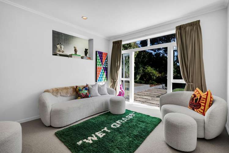 290 Devon Street West New Plymouth_14