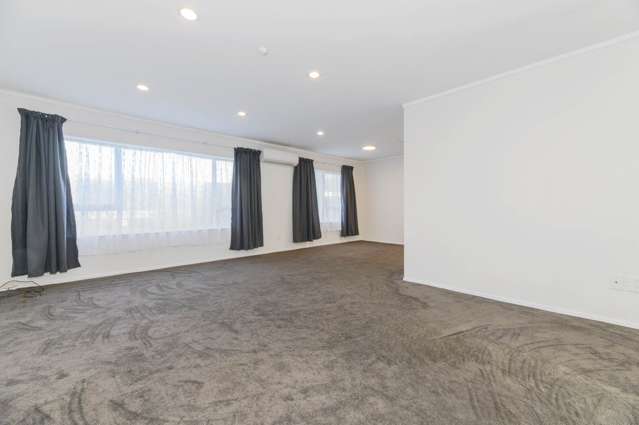 3/210 Edmonton Road Te Atatu South_4