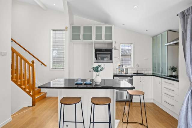 12 Tomuri Place Mount Wellington_1