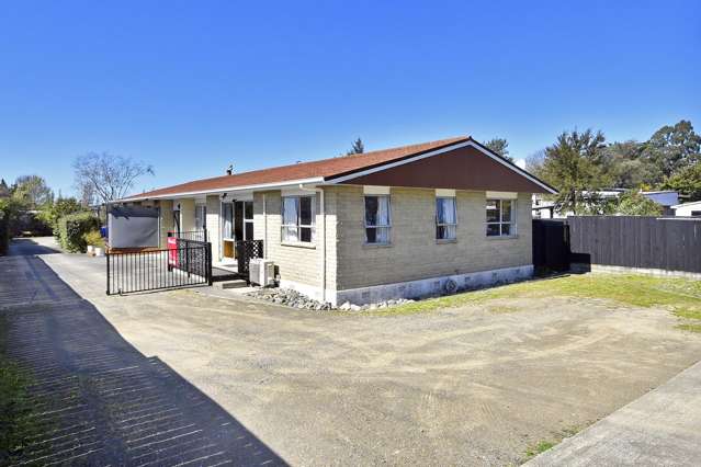 Private, Sunny & Perfectly Placed in Brightwater