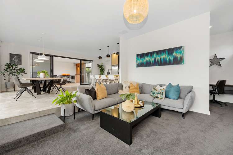 12 Jellicoe Drive Hamilton East_11