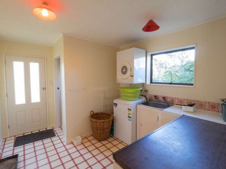 34 Alford Forest Road Allenton_21