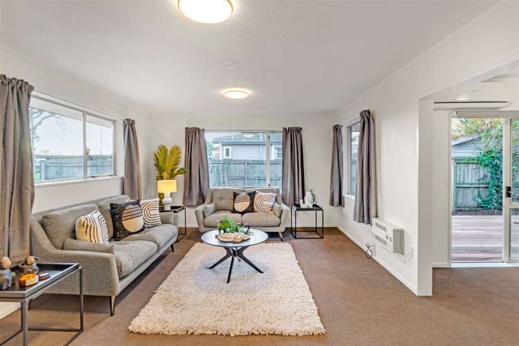 38 Eveleyn Couzins Avenue Richmond_5