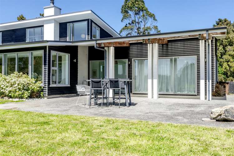 351 Old Christchurch Road Awatuna_1
