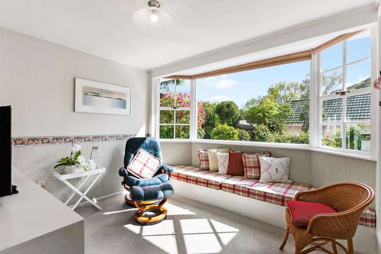 4 Freemans Way Pinehaven_11