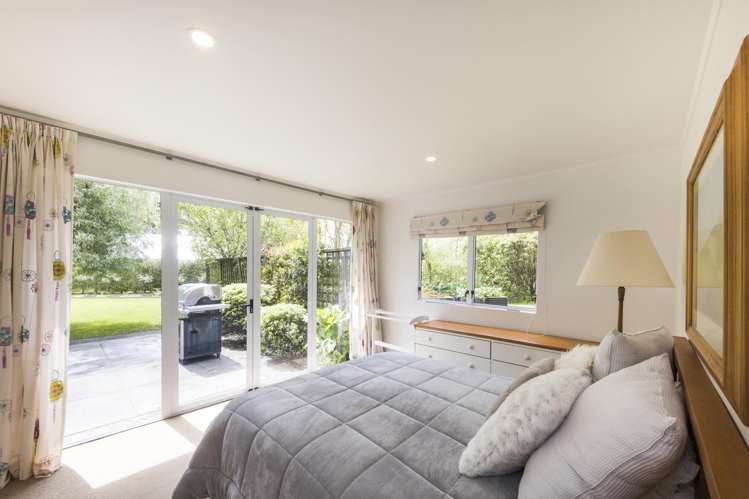 212 Polson Hill Drive Aokautere_10