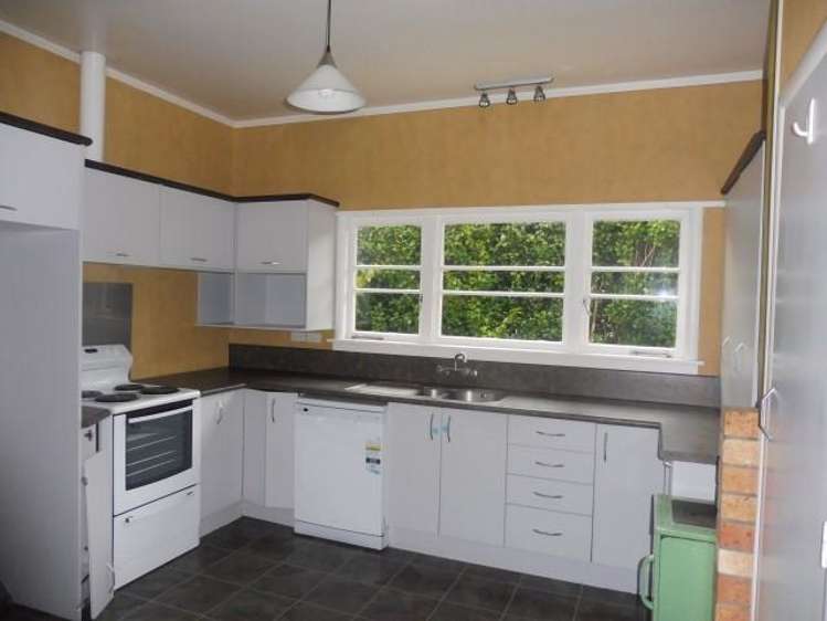 16 MacDiarmid Road 3283_13