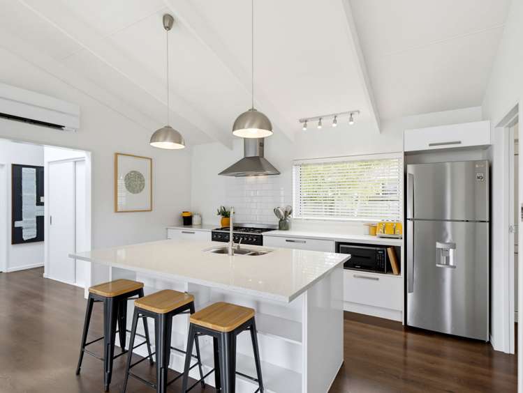 3 Treffers Avenue_4