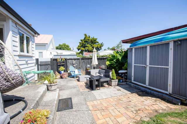 43 Naylor Street Hamilton East_2