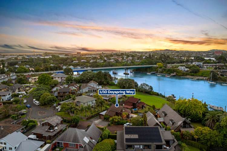 1/10 Dayspring Way Pakuranga_0