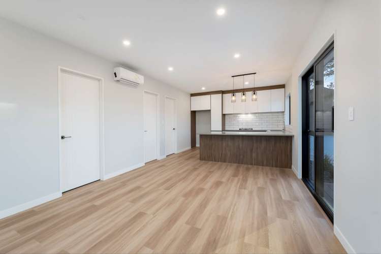 36&36a Katote Avenue Swanson_25