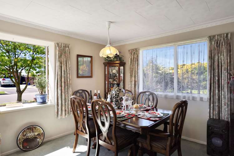 41 Reid Crescent Allenton_3