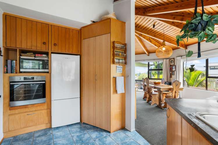 203 Tirohanga Drive Whangamata_10