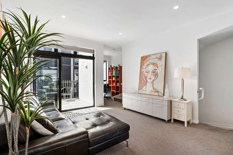 8 Mayfly Lane Hobsonville_4