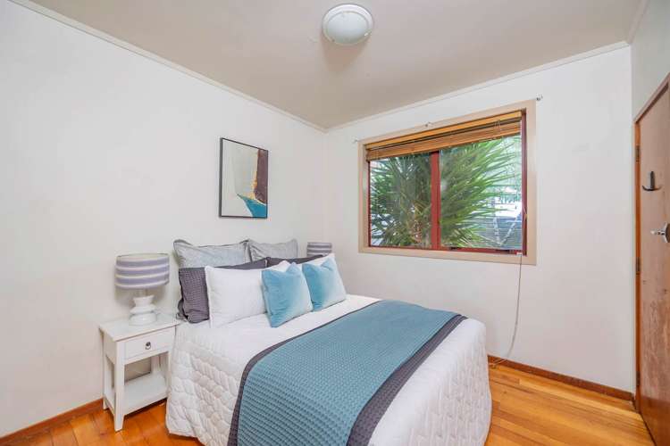 108a Mcleod Road Te Atatu South_11