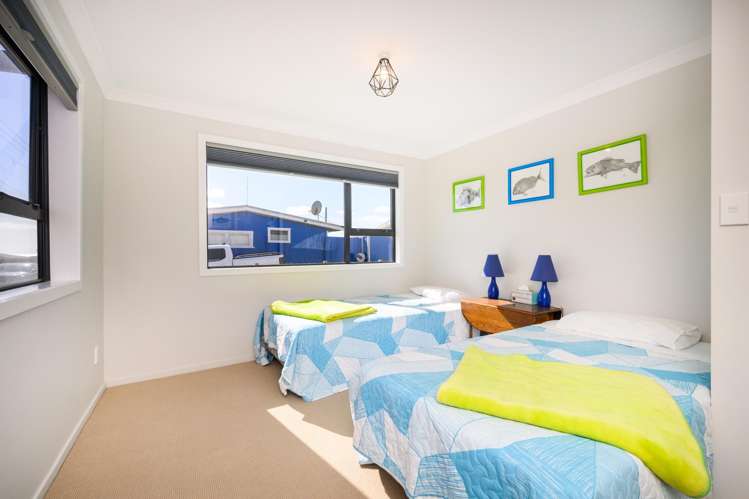 17 Marine Parade Foxton Beach_28