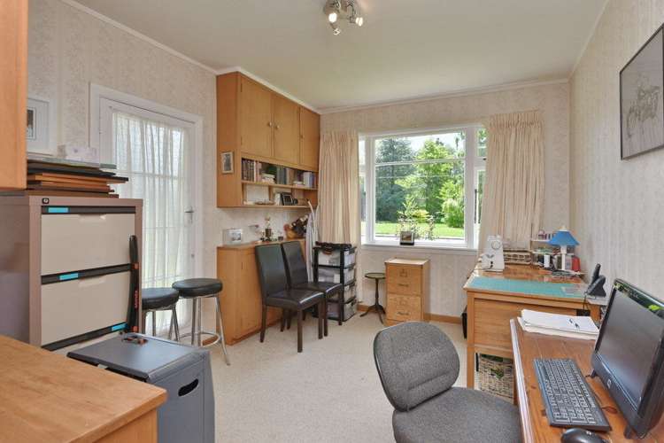 76 High Street Leeston_15