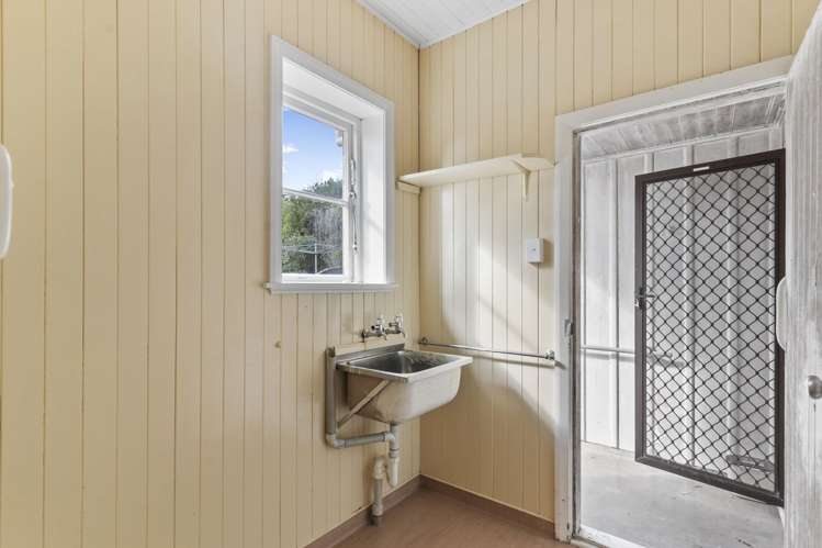 40 Ngake Street Orakei_11