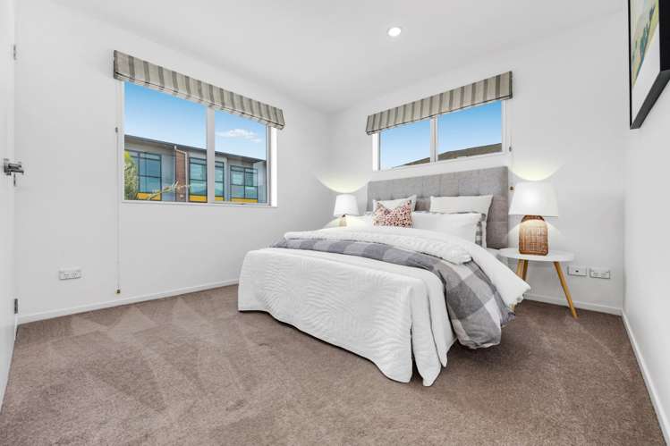 46 Springside Drive Flat Bush_24