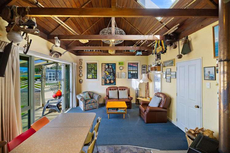 232 Colac Foreshore Road Colac Bay_21