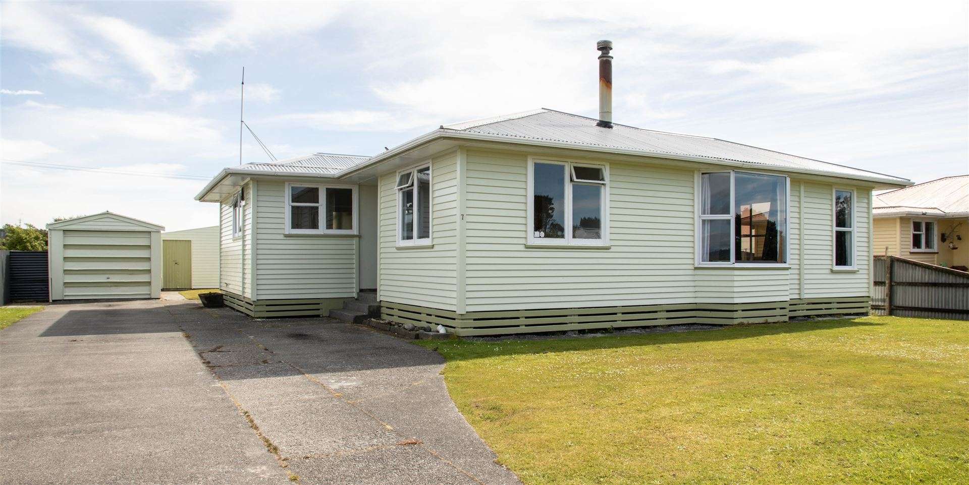 7 West Drive Hokitika_0