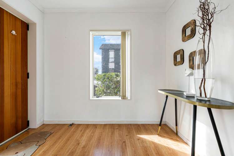 406 Ormiston Road Flat Bush_17