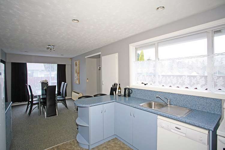 54 Kathleen Crescent Hornby_20