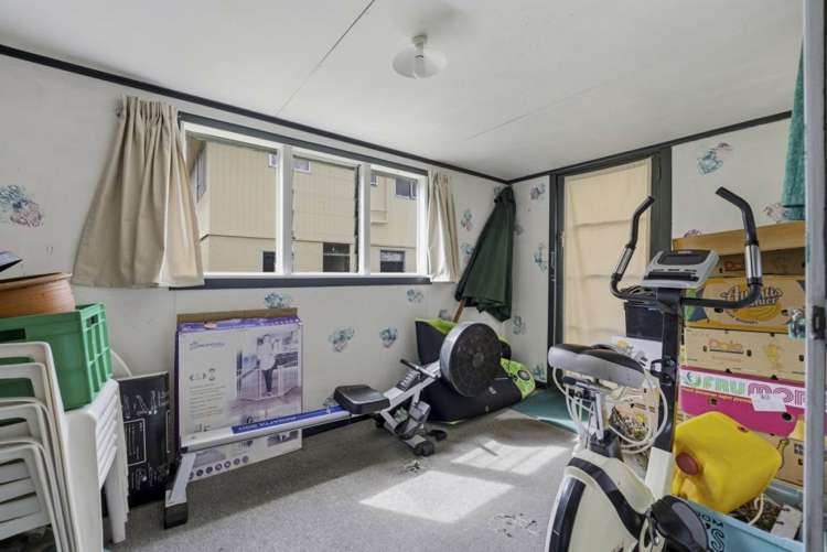 11 Hereford Street Stoke_25