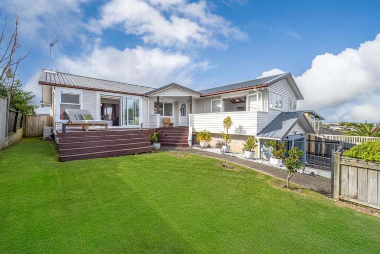 88 Gossamer Drive Pakuranga Heights_2