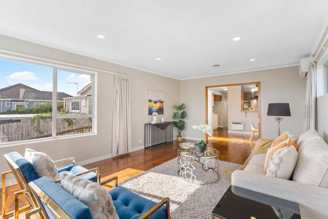 99 Oakdale Road Mount Roskill_1