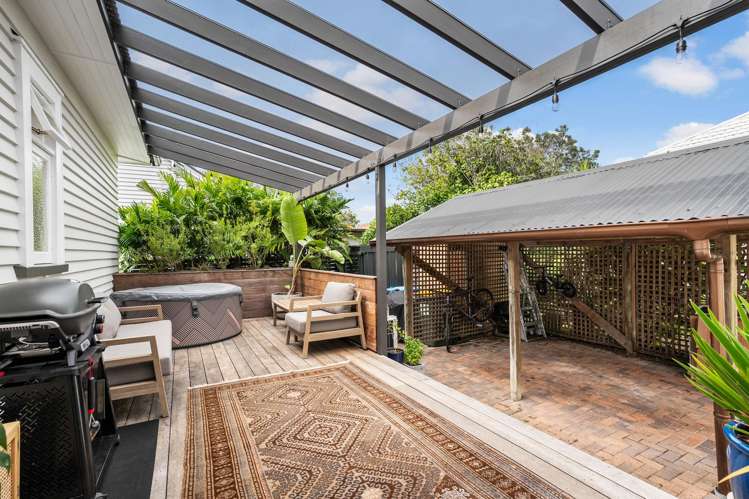 71 Martin Avenue Mount Albert_5