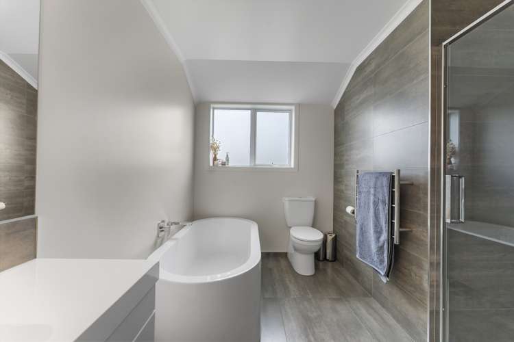 9 Carmello Grove Richmond_22