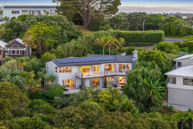 95 Queens Drive Oneroa_1