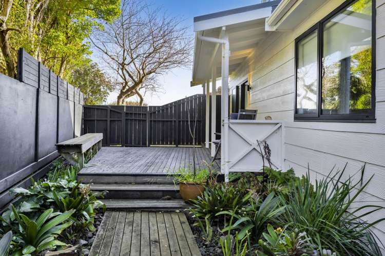 4 Ponderosa Place Opunake_21