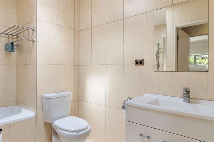 11/46 Peachgrove Road Hamilton East_5